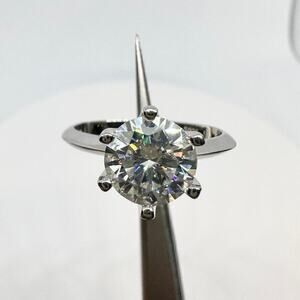 Moissanite Diamond Engagement Ring 2 Ct Six Prong Round Cut 18K GRA Size 7